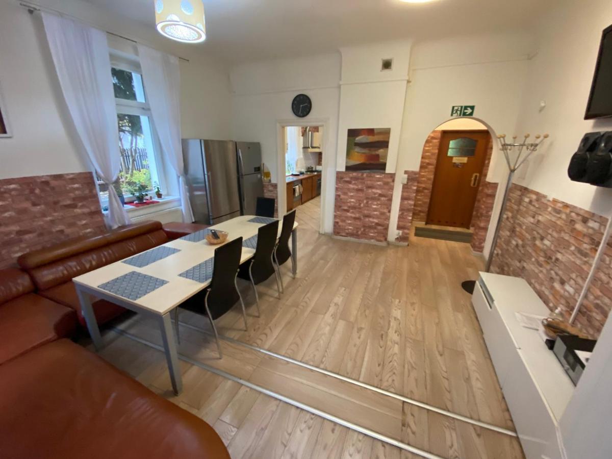 Hostel Piaseczno Piaseczno  Eksteriør billede